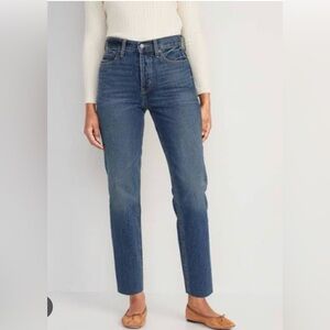 Old Navy Women's Straight Leg Jeans in Deep Blue